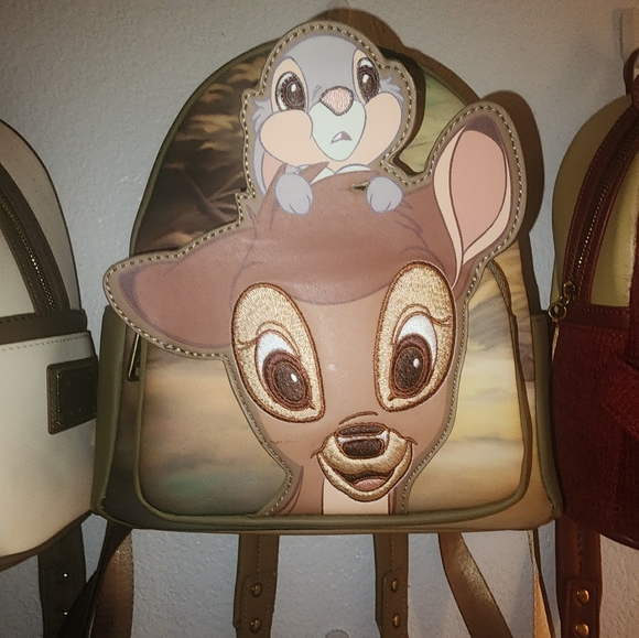Loungefly Handbags - Loungefly